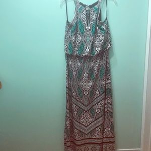 White House Black Market Maxi